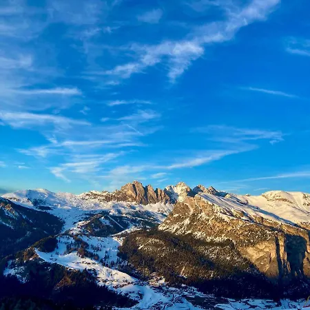 Cesa Vedla - Quite And Cozy Alpine Escape *